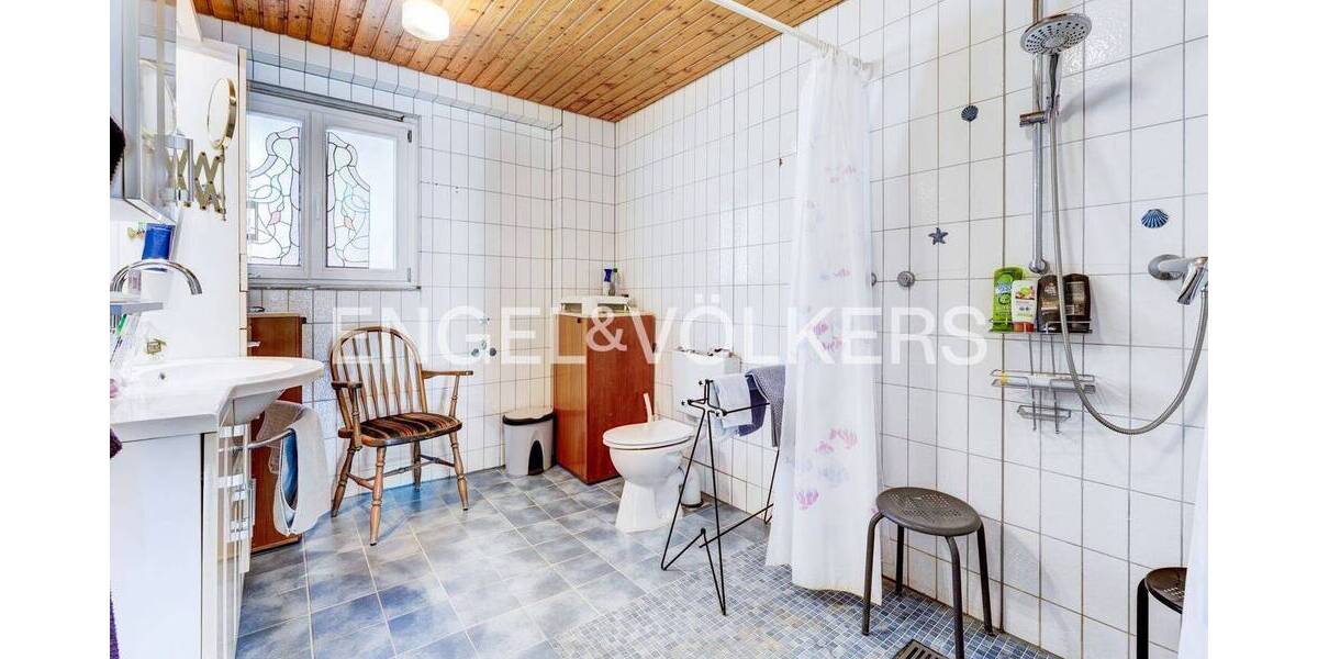 Mehrfamilienhaus, Wohnhaus Vogtsburg im Kaiserstuhl Oberrotweil - 1 Zimmer, 251 m&sup2;, 1.280.000&euro; | Angebot:26853359