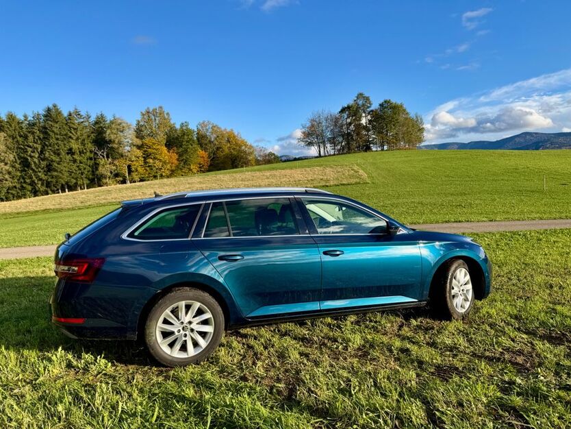 Skoda Superb 185.000 km 14.000 € Elzach 79215