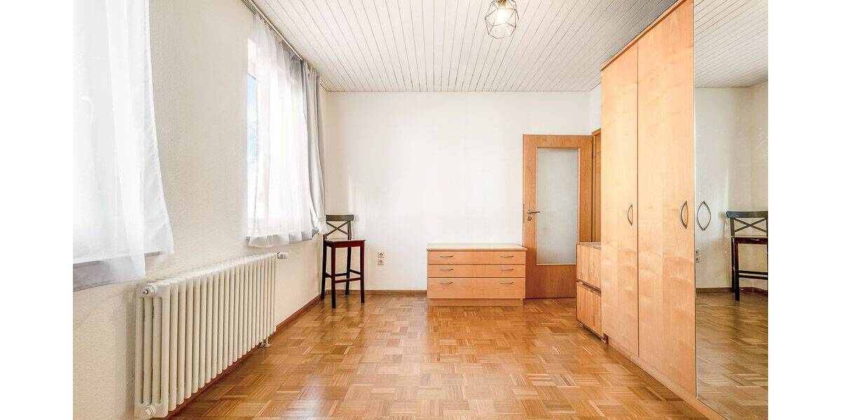 Mehrfamilienhaus, Wohnhaus Freiburg im Breisgau Zähringen - 1 Zimmer, 179 m&sup2;, 725.000&euro; | Angebot:26138875