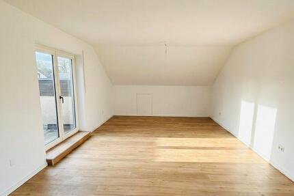 Helle und ruhige 3,5 Zimmer-Wohnung im Dachgeschoss 3 zimmer