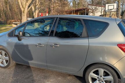 Opel Meriva 95.300 km 5.100 &euro; Burkheim 79235