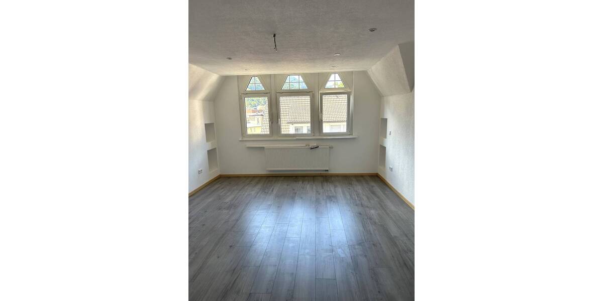 Etagenwohnung Todtnau - 5 Zimmer, 144 m&sup2;, 239.000&euro; | Angebot:20046913