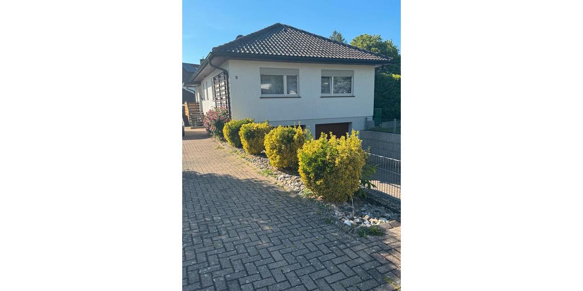 Bungalow Schallstadt - 7 Zimmer, 210 m&sup2;, 1.200.000&euro; | Angebot:27200391