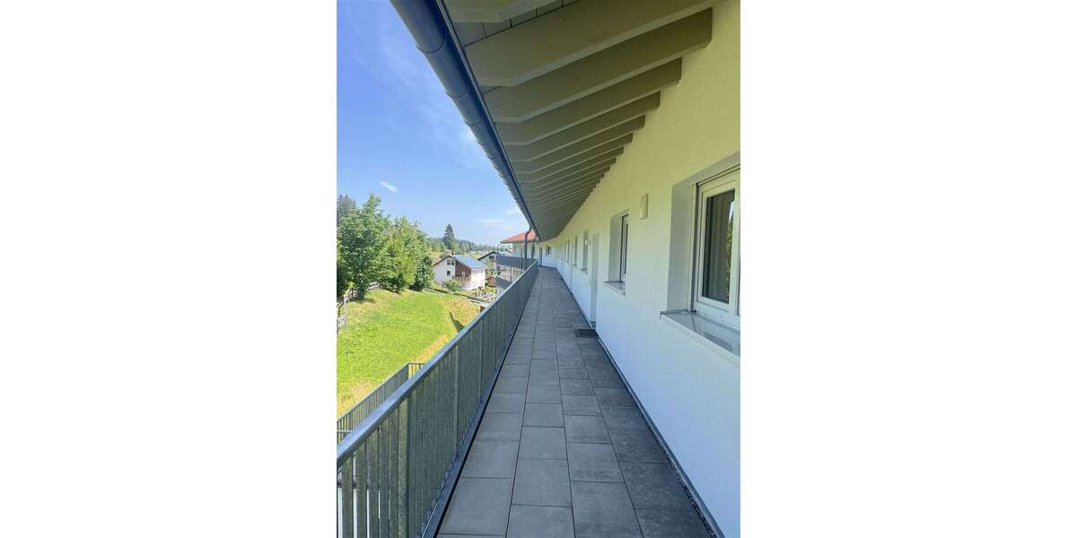 Etagenwohnung Schönwald im Schwarzwald - 3.5 Zimmer, 93 m&sup2;, 345.000&euro; | Angebot:27009456