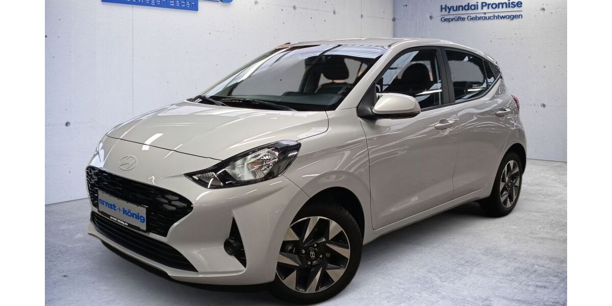 Hyundai i10 9.700 km 17.190 &euro; Freiburg im Breisgau 79108