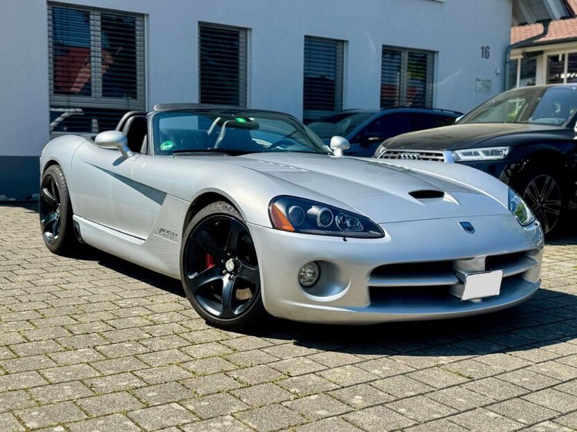 Dodge Viper 33.561 km 62.900 € Ebringen 79285