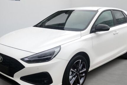 Hyundai i30 12.000 km 23.990 &euro; Freiburg 79111
