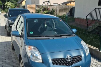 Toyota Yaris 175.000 km 2.650 € Müllheim 79379