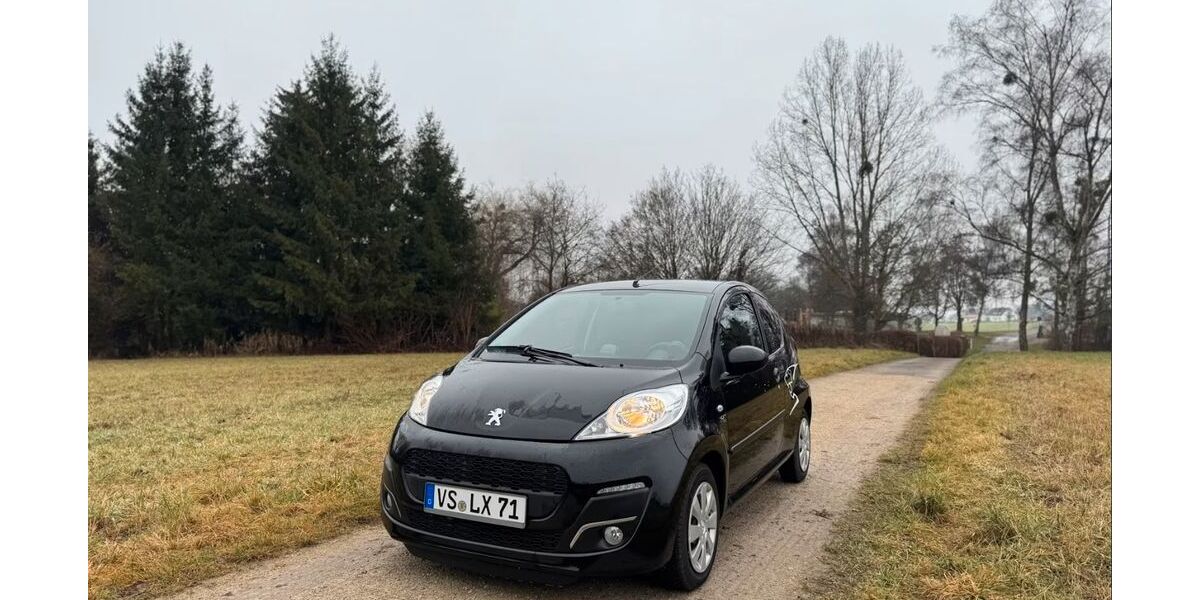 Peugeot 107 16.225 km 7.499 &euro; Schönwald im Schwarzwald 78141
