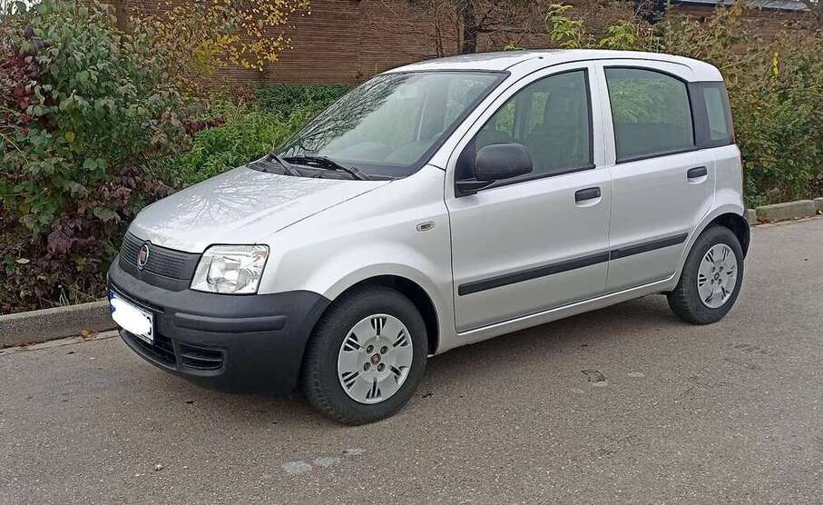 Fiat Panda 18.995 km 4.700 € Endingen am Kaiserstuhl 79346