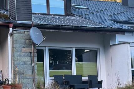 Gepflegtes Reihenmittelhaus Zu Vermieten 3 zimmer