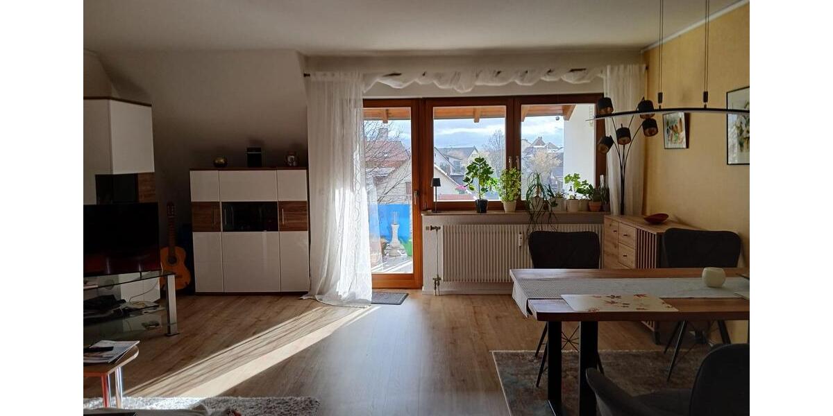 Maisonettenwohnung Teningen - 3 Zimmer, 82 m&sup2;, 1.350&euro; | Angebot:25208319