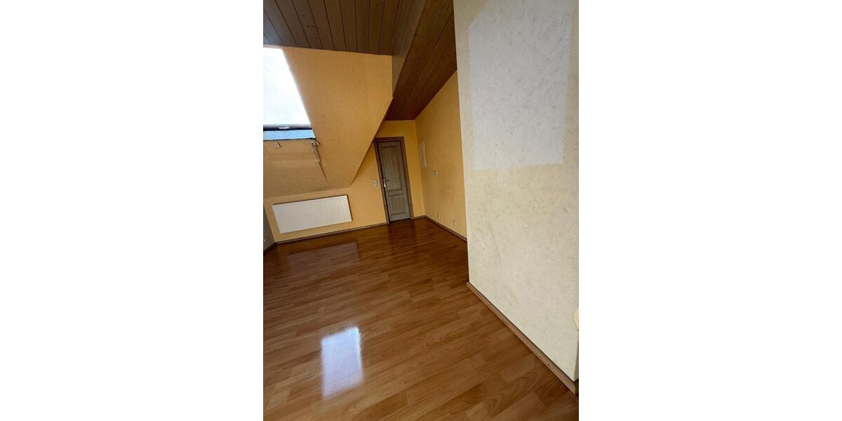 Mehrfamilienhaus, Wohnhaus Furtwangen im Schwarzwald - 9 Zimmer, 250 m&sup2;, 520.000&euro; | Angebot:26091941