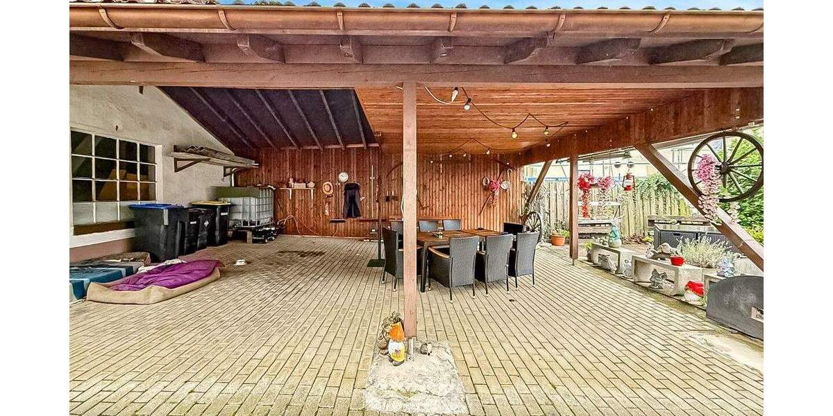 Mehrfamilienhaus, Wohnhaus Ebringen - 8 Zimmer, 212 m&sup2;, 699.000&euro; | Angebot:25774751