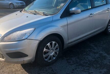 Ford Focus 209.782 km 2.250 &euro; Freiburg 79102