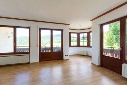 Wohnung zum Mieten in Badenweiler 845 € 66 m²