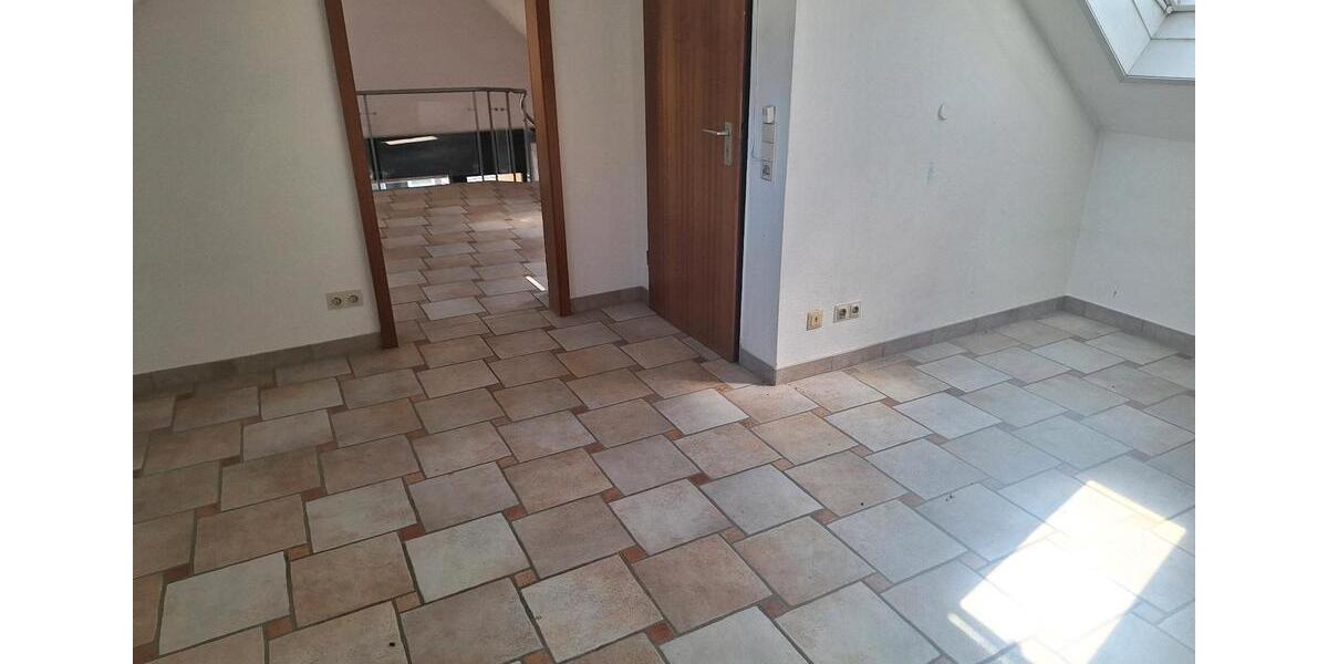 Maisonettenwohnung Freiburg im Breisgau - 3.5 Zimmer, 135 m&sup2;, 650.000&euro; | Angebot:27261669