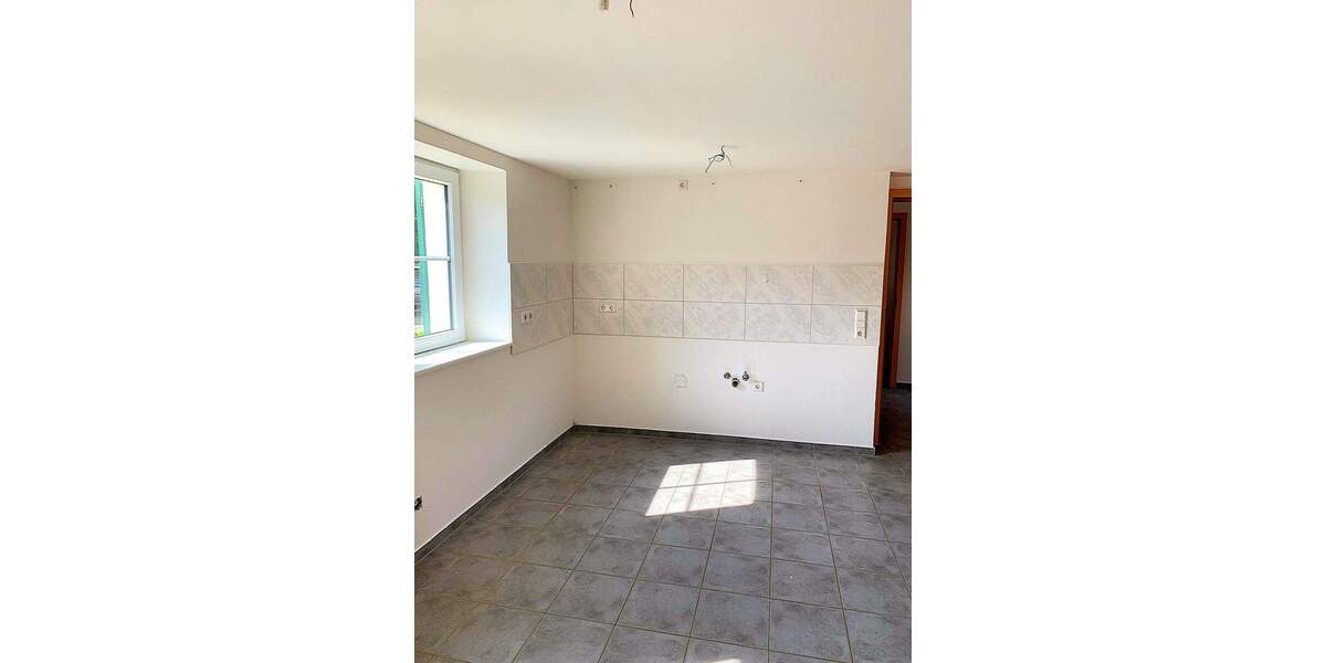 Etagenwohnung Kenzingen - 2 Zimmer, 65 m&sup2;, 800&euro; | Angebot:25249218