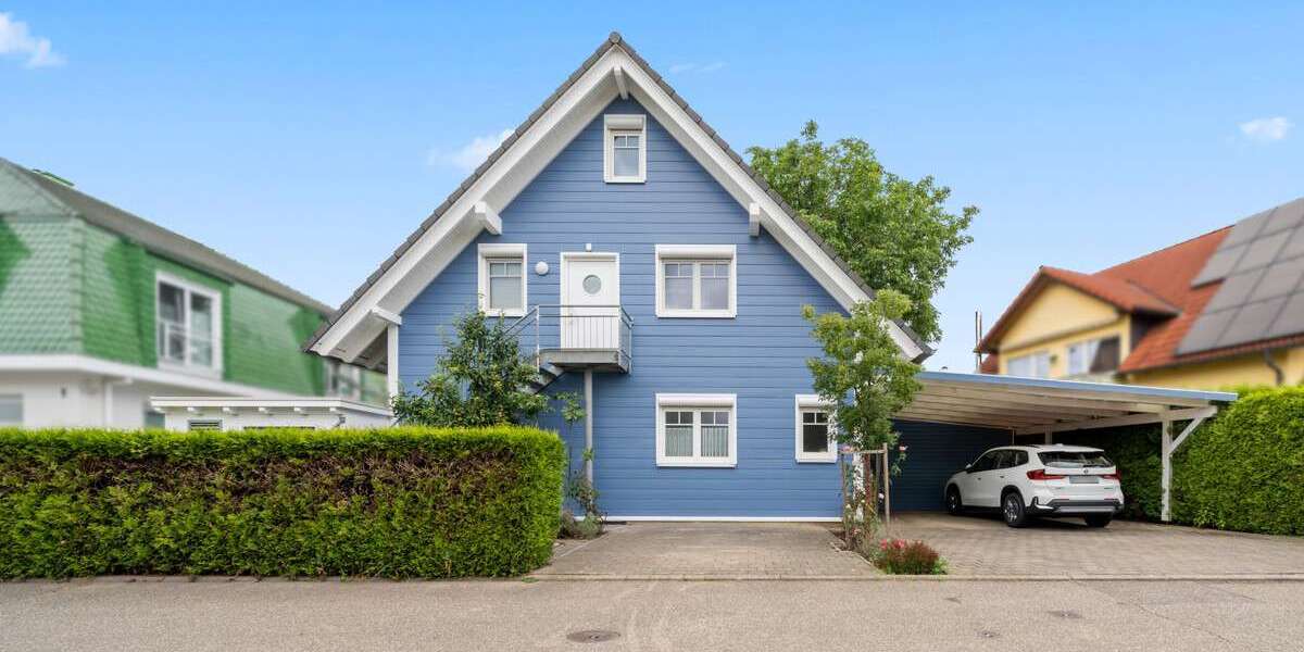 Haus zum Kaufen in Freiburg im Breisgau Hochdorf 595.000 € 170 m² 6.5 zimmer