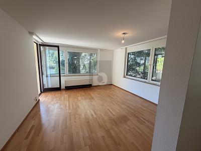SONNENDURCHFLUTET MIT ZWEI BALKONEN - Etagenwohnung Badenweiler | Angebot:26764067