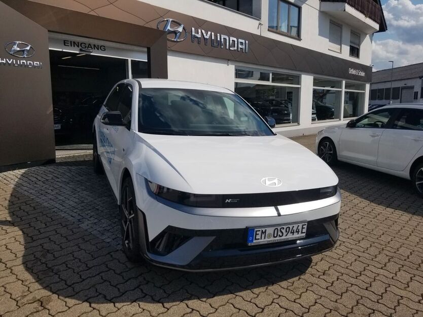 Hyundai IONIQ 5 4.500 km 51.899 € Emmendingen-Kollmarsreute 79312