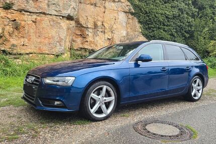 Audi A4 270.000 km 7.900 € Hartheim 79258