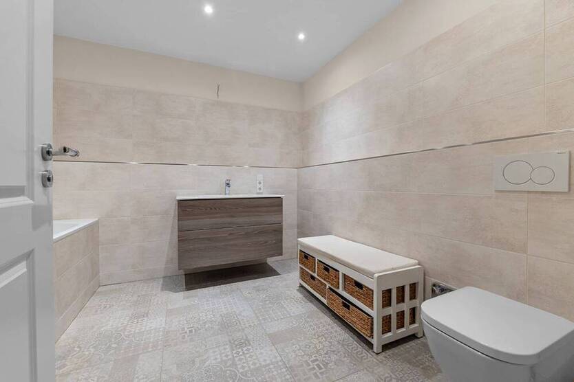Moderne 3-Zimmer-EG-Wohnung mit Garten & zwei Terrassen in Freiburg-Neuburg