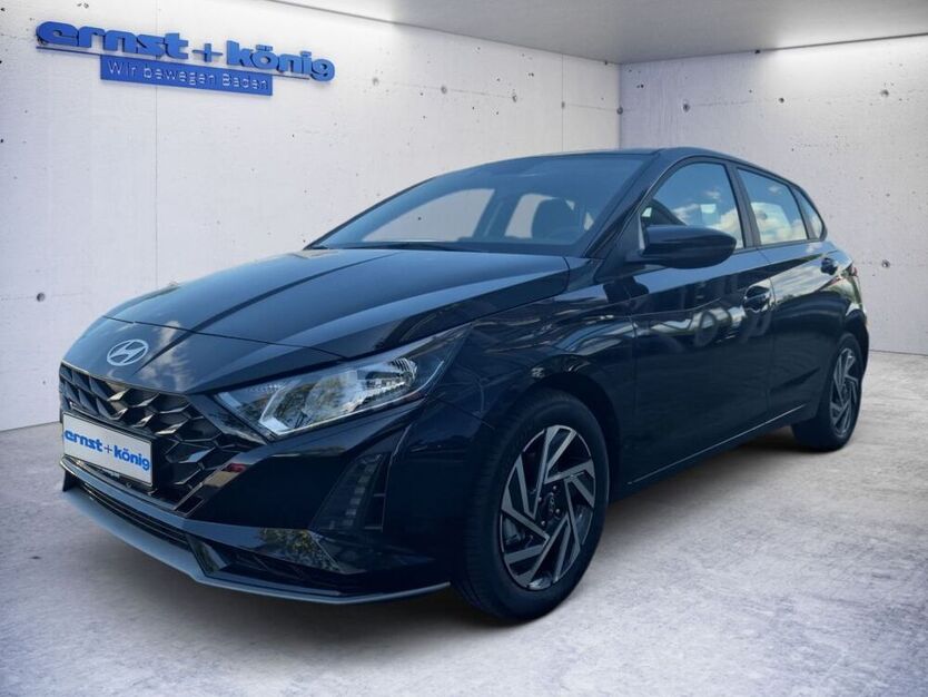 i20