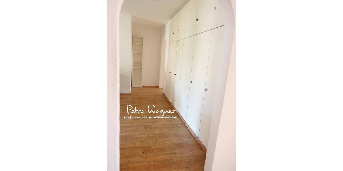 Etagenwohnung Freiburg im Breisgau Stühlinger - 3 Zimmer, 103 m&sup2;, 498.000&euro; | Angebot:26433507