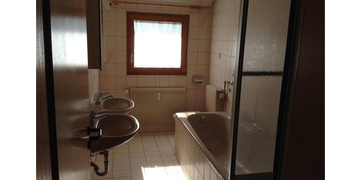 Mehrfamilienhaus, Wohnhaus Schönau im Schwarzwald - 595.000&euro; | Angebot:26483092