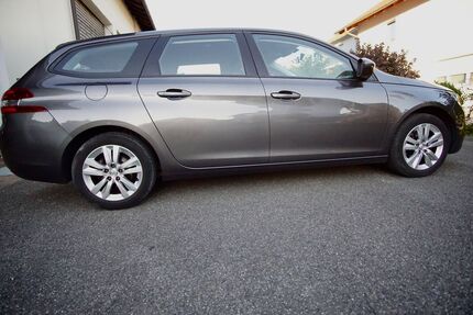 Peugeot 308 81.800 km 8.300 &euro; Waldkirch 79183