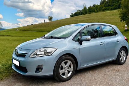 Toyota Auris 168.700 km 7.900 &euro; Freiburg im Breisgau 79117