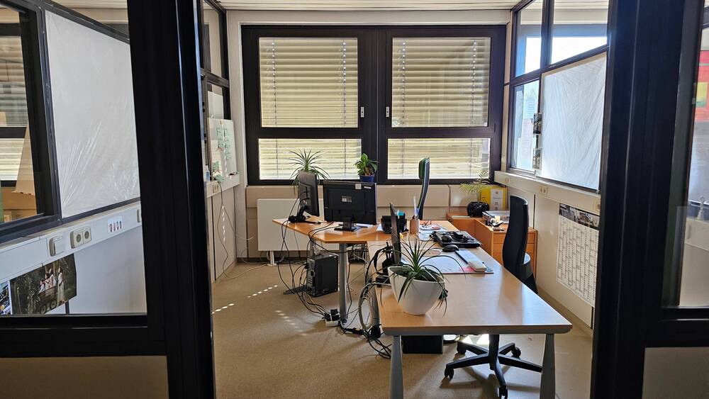 Gewerbeobjekt Freiburg im Breisgau St. Georgen - 1 Zimmer, 736 m&sup2;, 6.350&euro; | Angebot:23980762