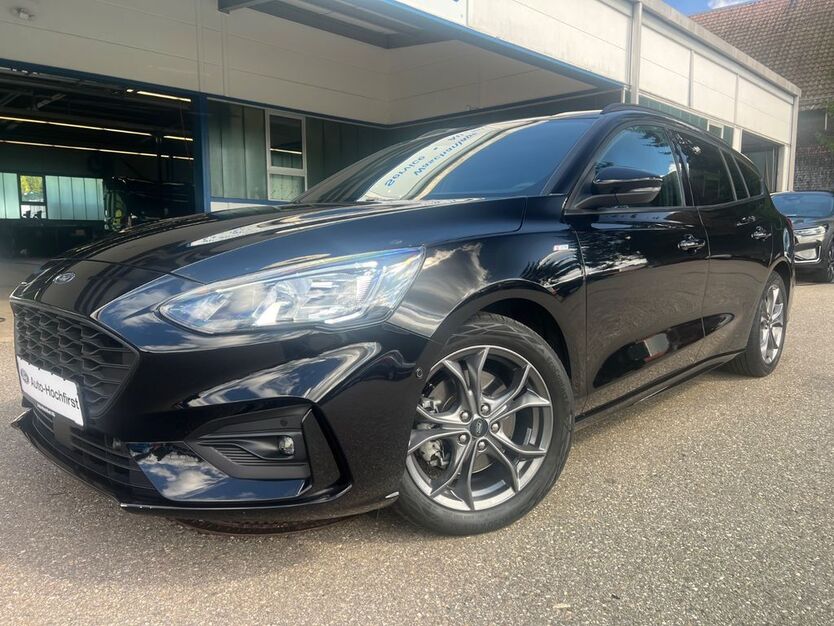 Ford Focus 32.250 km 22.500 € Titisee Neustadt 79822