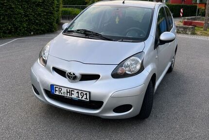 Toyota Aygo (X) 119.500 km 2.350 &euro; Freiburg 79100