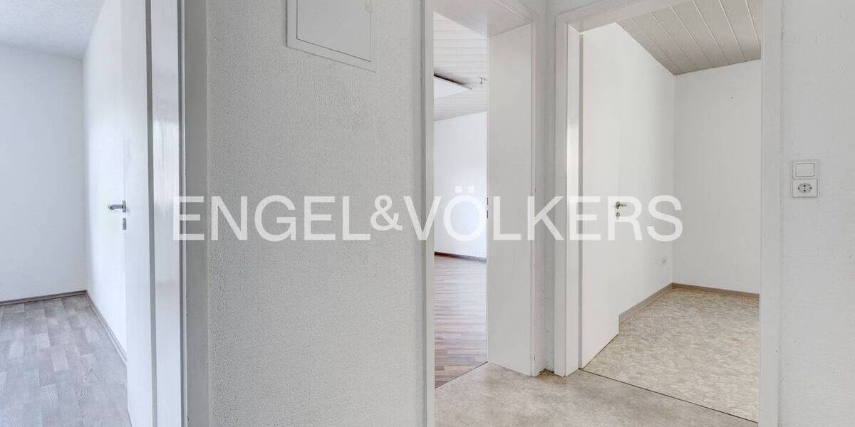 Etagenwohnung Freiburg im Breisgau Ebnet - 2 Zimmer, 56 m&sup2;, 265.000&euro; | Angebot:26094295