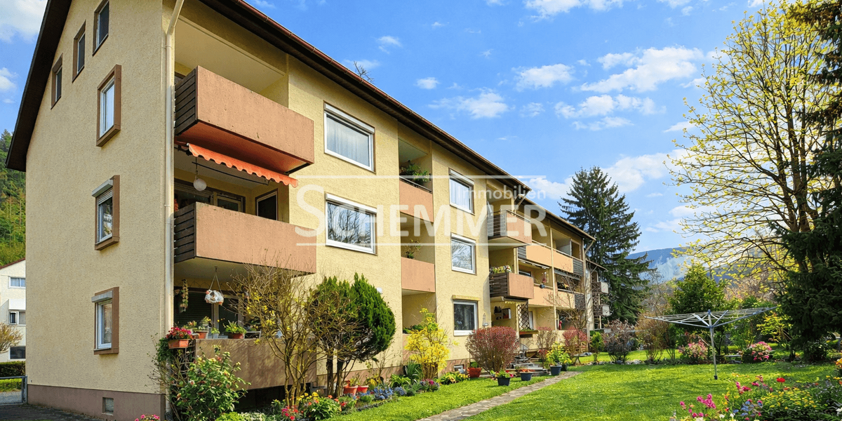 Etagenwohnung Waldkirch - 4 Zimmer, 94 m&sup2;, 309.000&euro; | Angebot:25257806