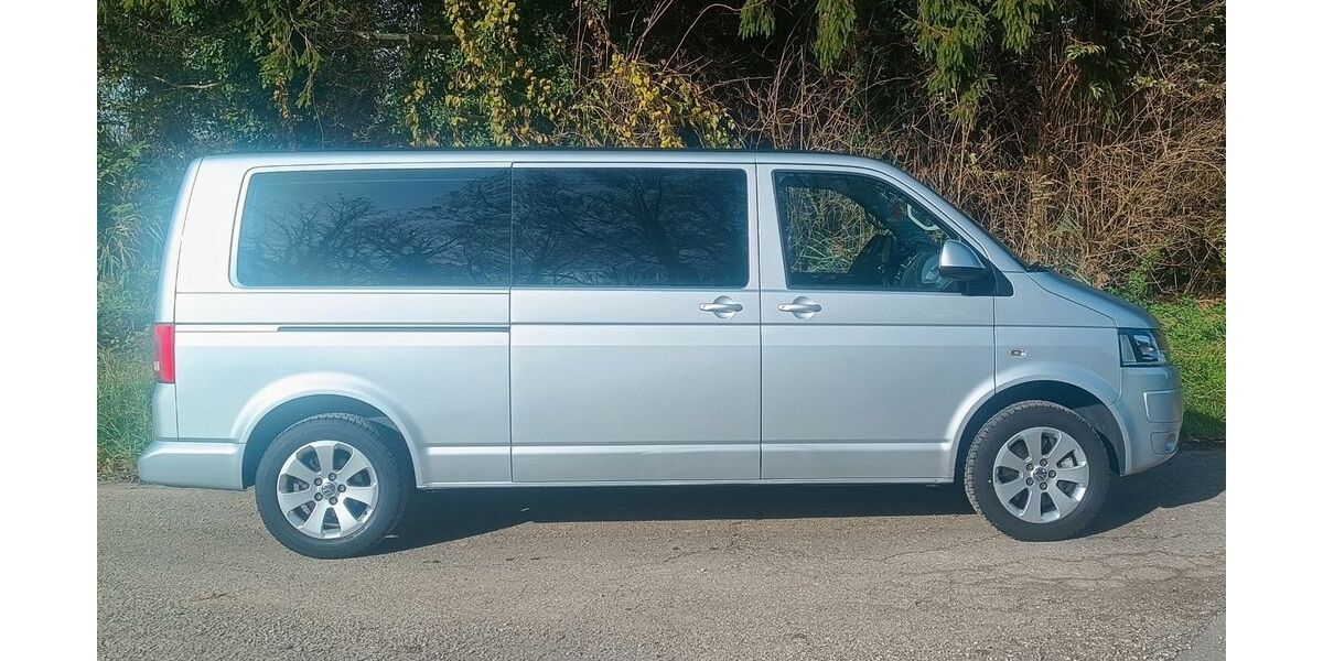 VW T5 Caravelle 172.000 km 17.900 &euro; Weisweil 79367