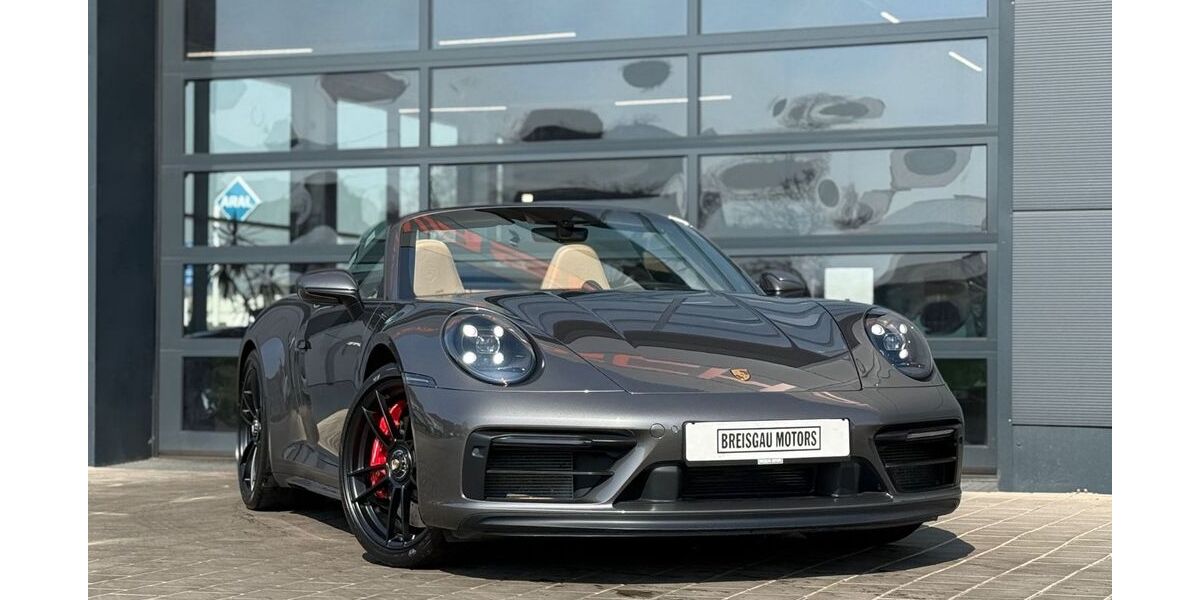 Porsche 992 24.000 km 142.900 &euro; Badenweiler 79410