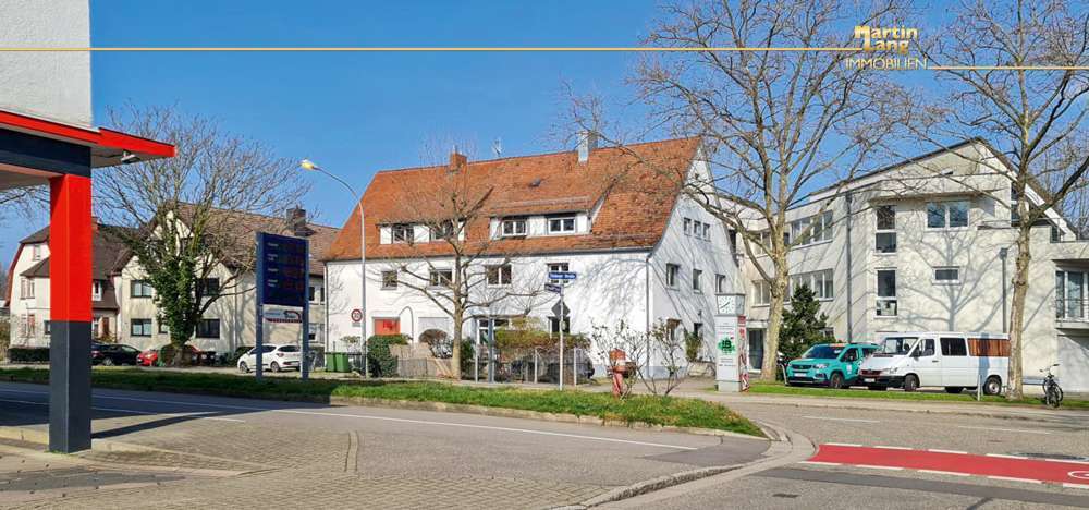 Haus zum Kaufen in Freiburg im Breisgau 850.000 € 201 m²