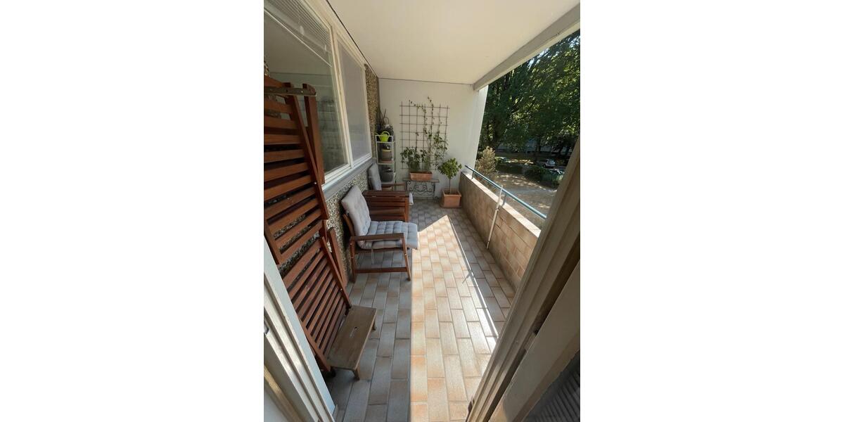 Etagenwohnung Freiburg im Breisgau Betzenhausen - 3.5 Zimmer, 81 m&sup2;, 350.000&euro; | Angebot:27223252