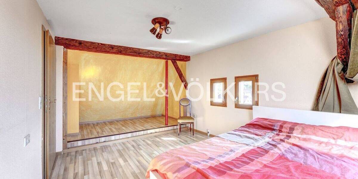Mehrfamilienhaus, Wohnhaus Vogtsburg im Kaiserstuhl Oberrotweil - 1 Zimmer, 251 m&sup2;, 1.280.000&euro; | Angebot:26853359