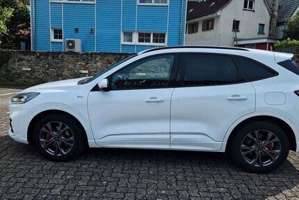 Ford Kuga 117.271 km 19.200 € Gottenheim 79288
