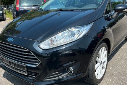 Ford Fiesta 160.000 km 4.600 &euro; Freiburg im Breisgau 79108