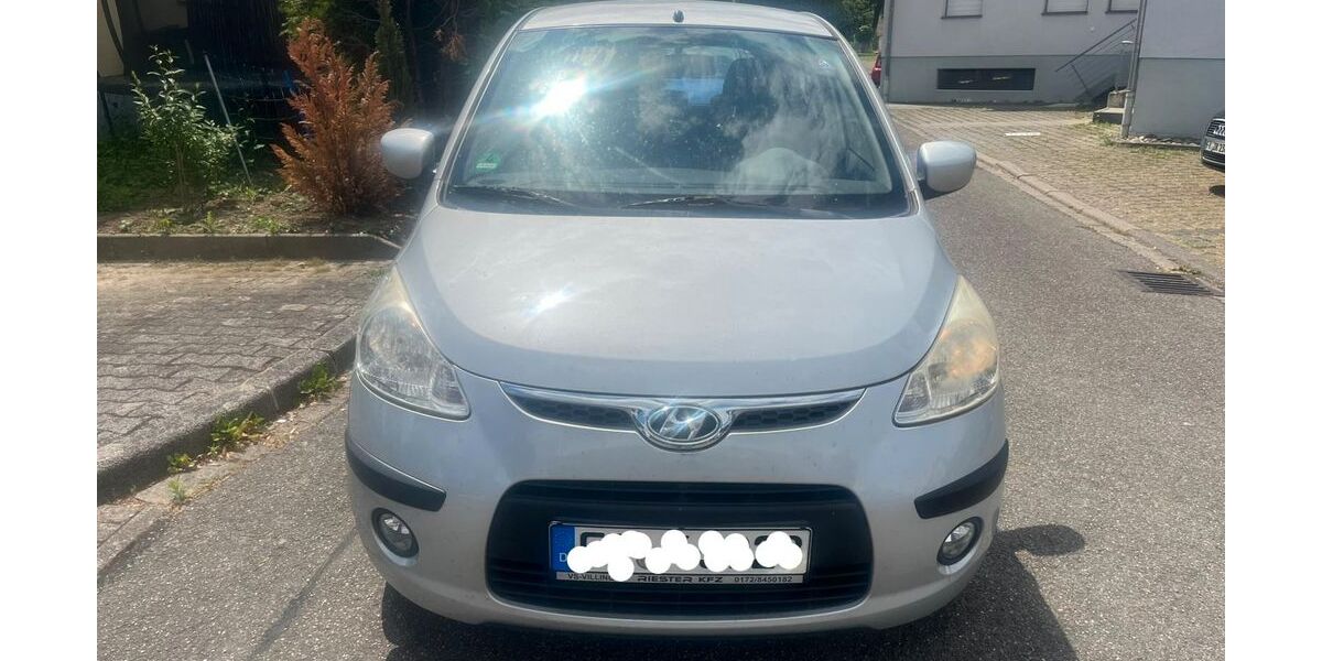 Hyundai i10 117.995 km 1.050 &euro; Freiburg 79102