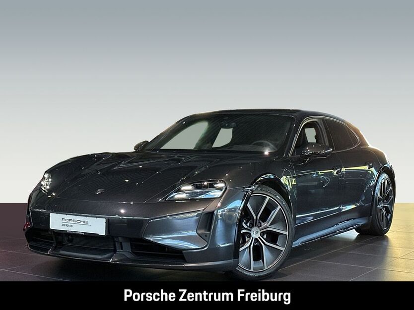 Porsche Taycan 1.900 km 164.790 € Freiburg 79115