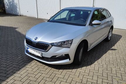 Skoda Scala 75.000 km 14.800 € Umkirch 79224