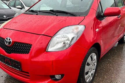 Toyota Yaris 168.000 km 3.500 &euro; Freiburg im Breisgau 79108