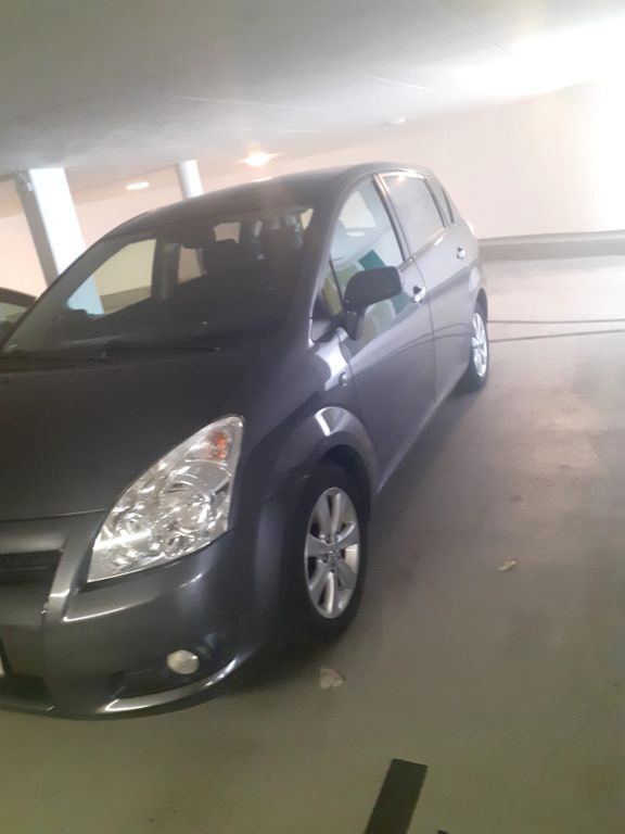 Corolla Verso
