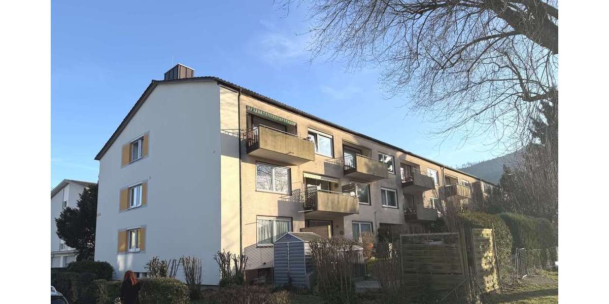 Etagenwohnung Freiburg Ebnet - 2 Zimmer, 53 m&sup2;, 275.000&euro; | Angebot:25306747